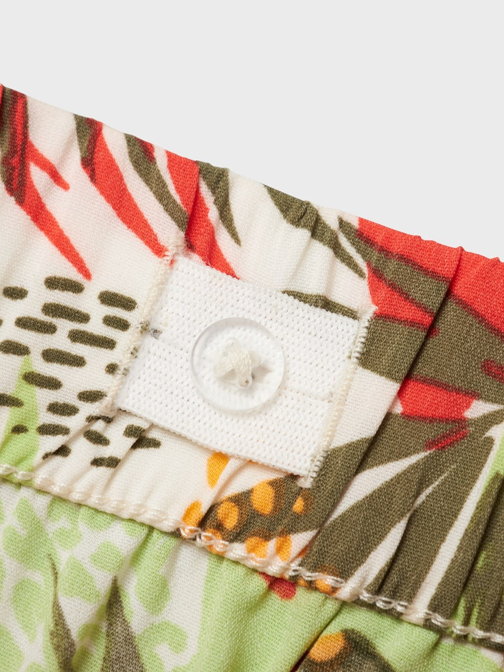 Kids korte broek VINAYA Bright White Tropical Regular Fit