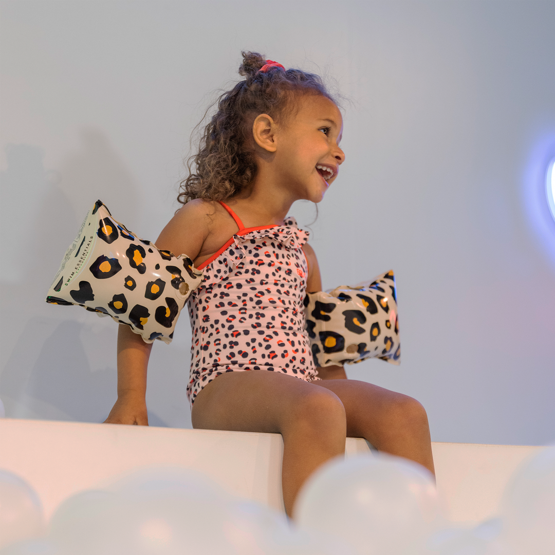 Zwembandjes 2 - 6 jaar Beige Panterprint 17 x 9 x 18 cm 2 - 6 Jaar 15 - 30 kg