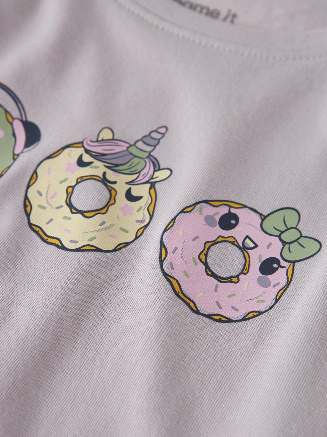 Violet T-shirt - paars - Lilac Marble Donuts