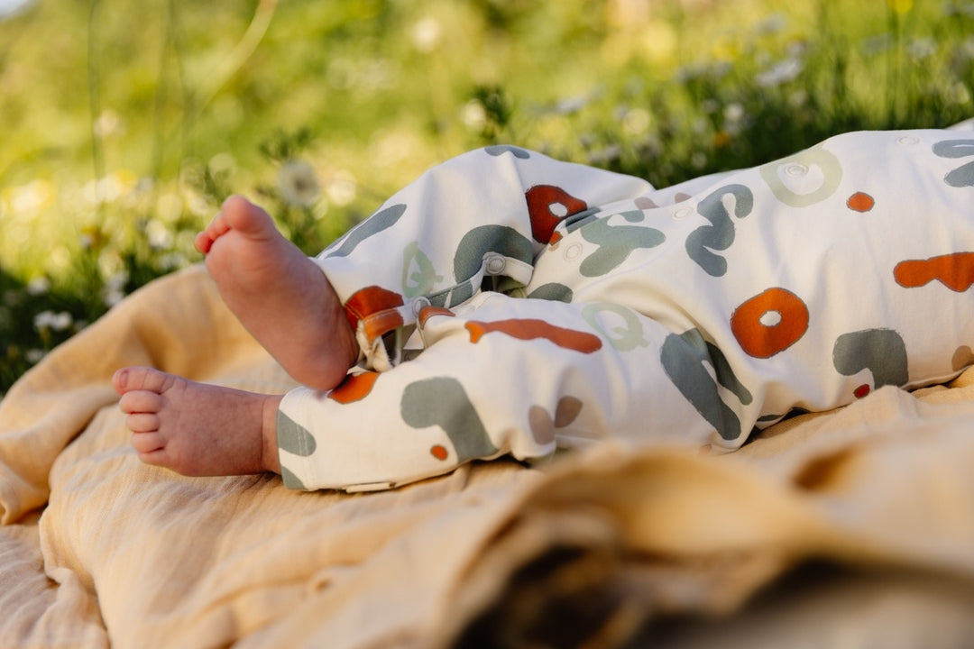 Jumpsuit DEANQNBS24 Weißes Grafikdesign