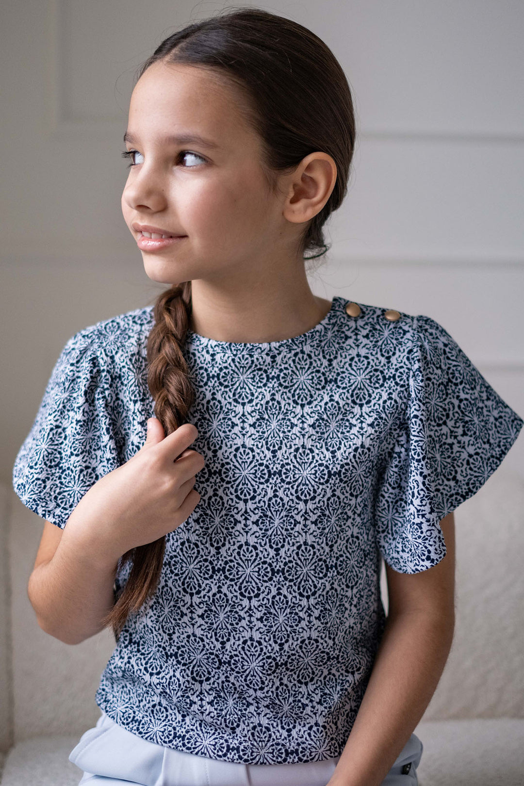 Kinder T-Shirt Emilia Flo Mädchen Mesh-Top mit Knöpfen an der Schulter Ikat