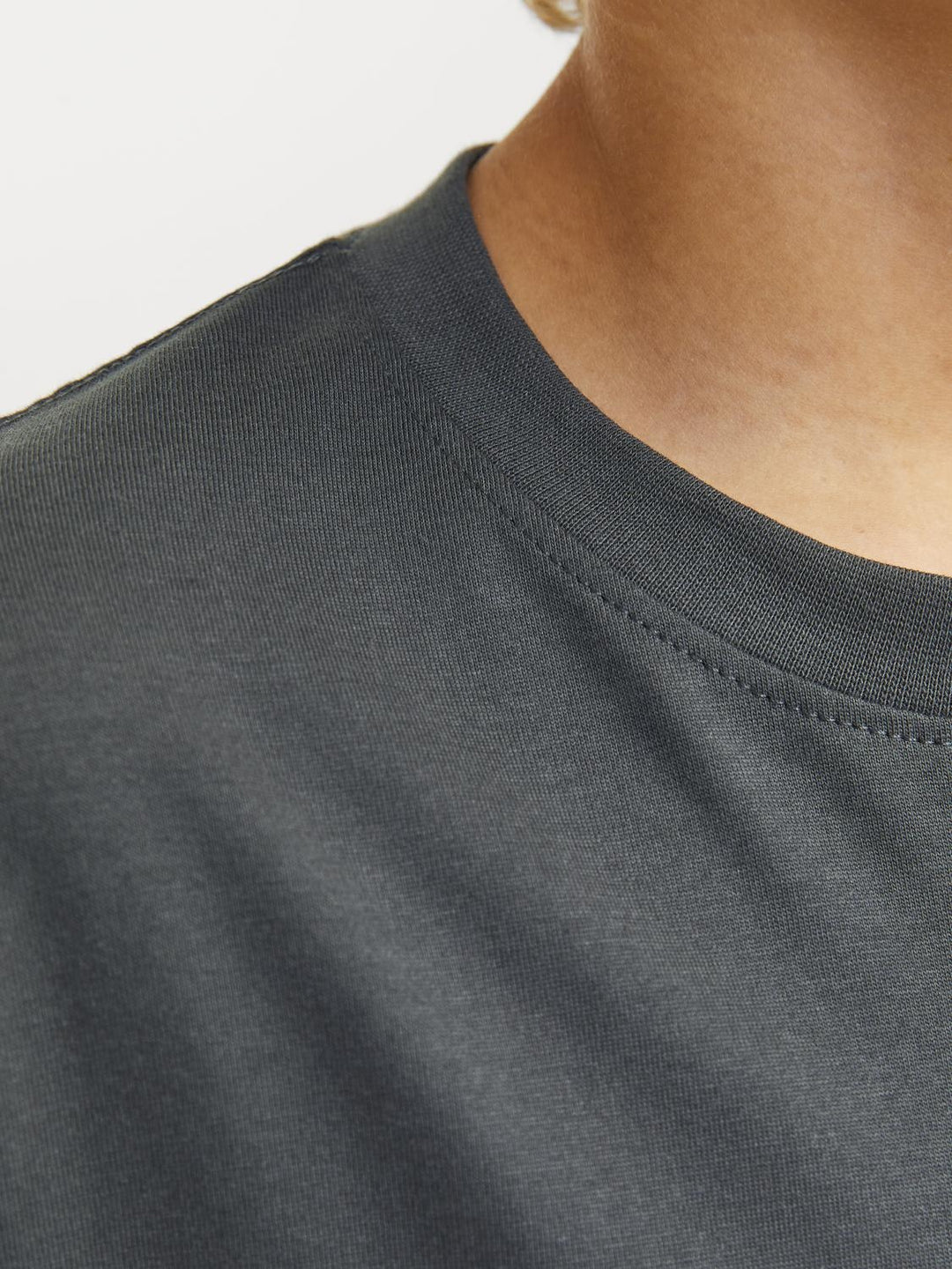 T - shirt VESTERBRO Forest River LOOSE Loose Fit