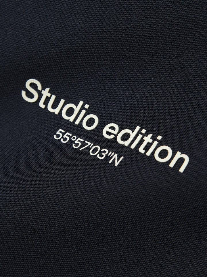 Kinder T-Shirt BRODY Dunkel Saphir mit JET STREAM PRINT Regular Fit