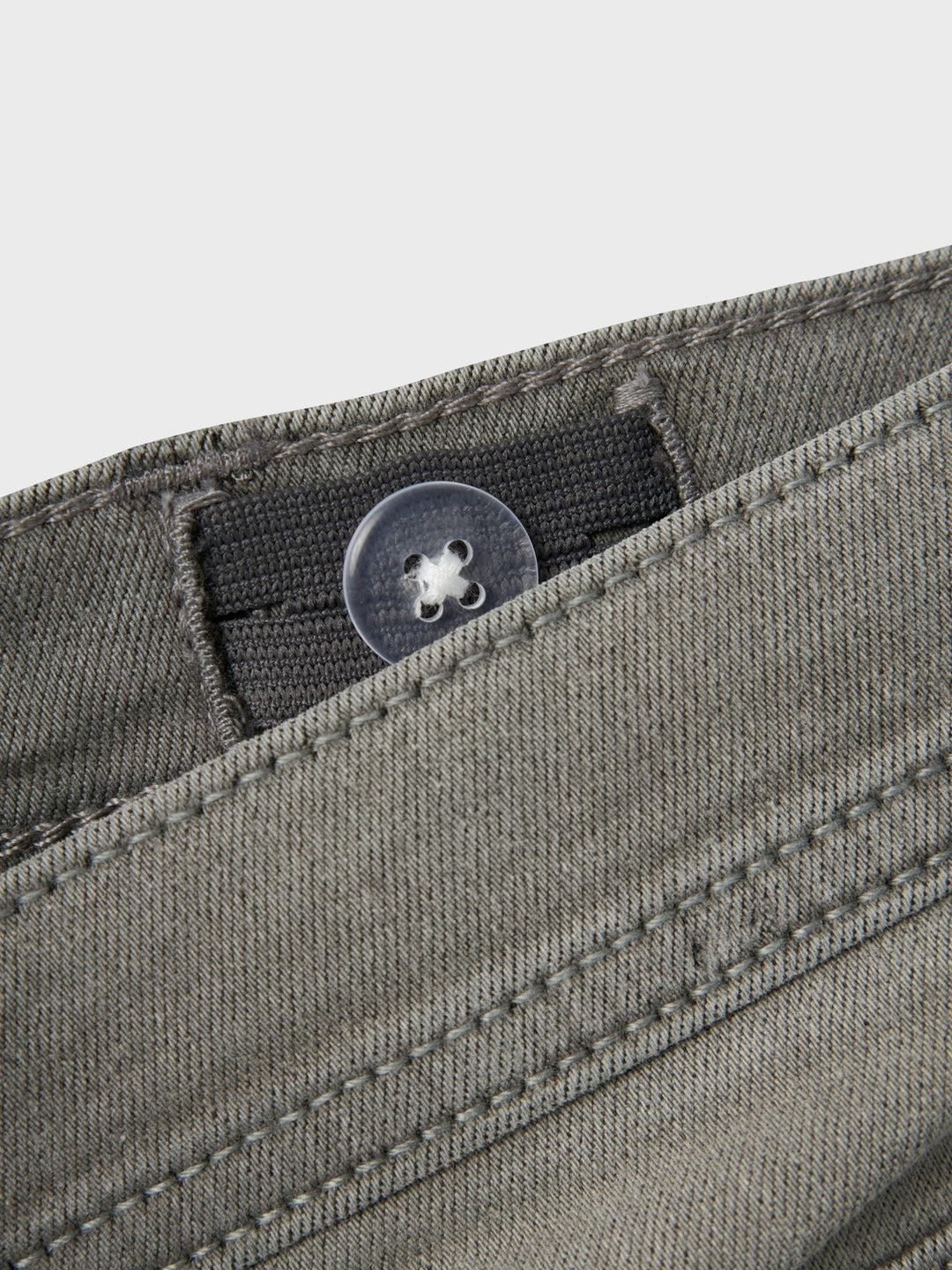 Mini Shorts SILAS Hellgrauer Denim Slim Fit