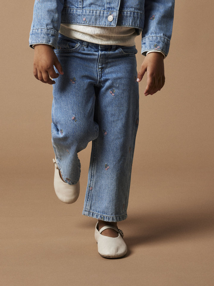 Mini Jeans ROSE Hellblauer Denim Weite Bein Passform