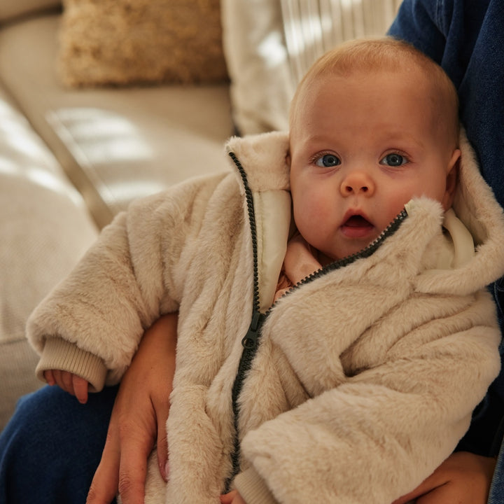 Jas Off white - 01 Girls lovely