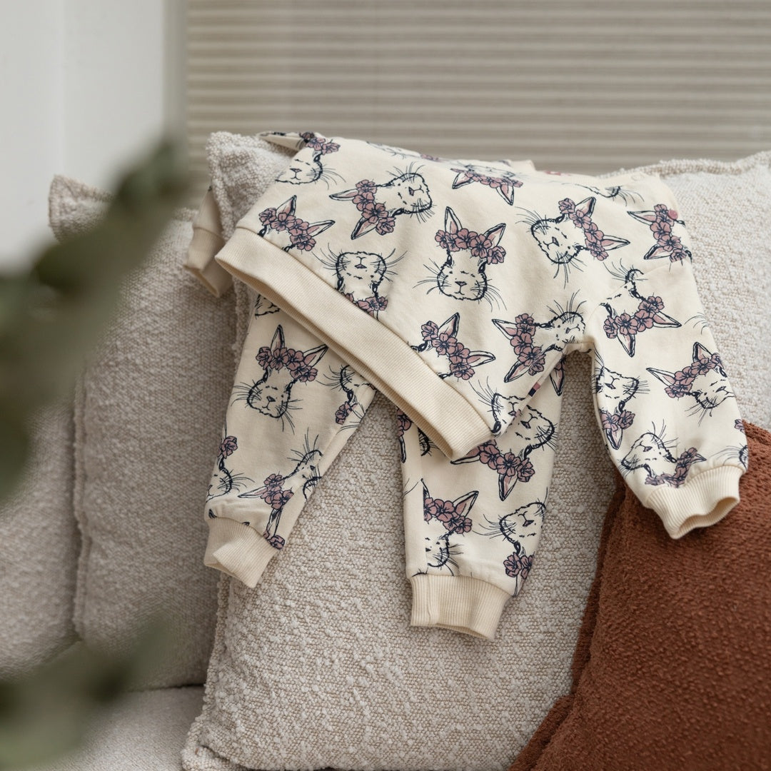 2 - Delig setje Off white - 05 Girls amour