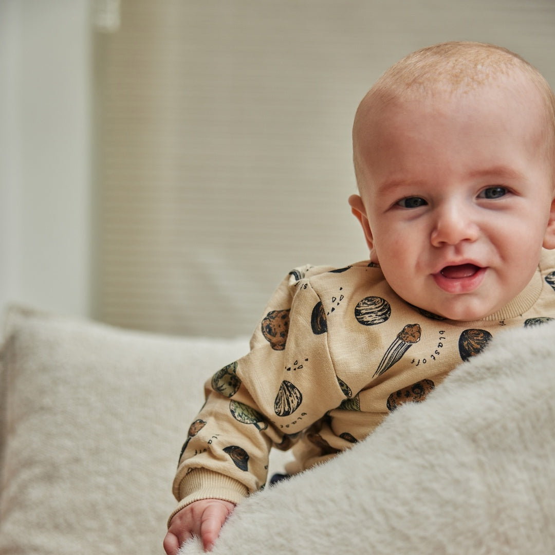 Trui loose fit Pebble - 04 Boys space