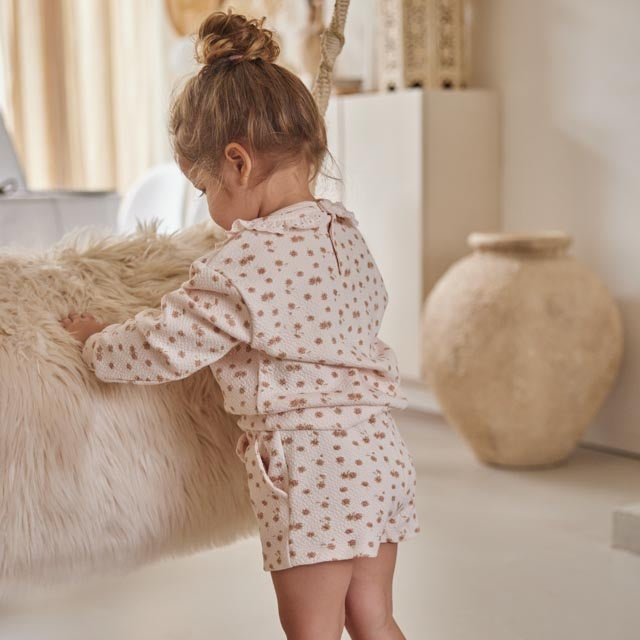 Kurz Hellpfirsich - 02 Mädchen süß