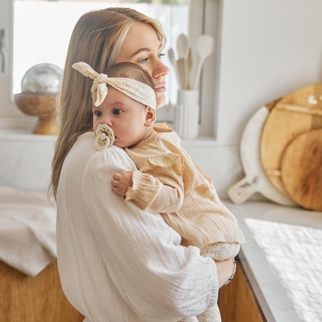 2 - Delig setje ls + haarband Beige - 03 Girls little flowers