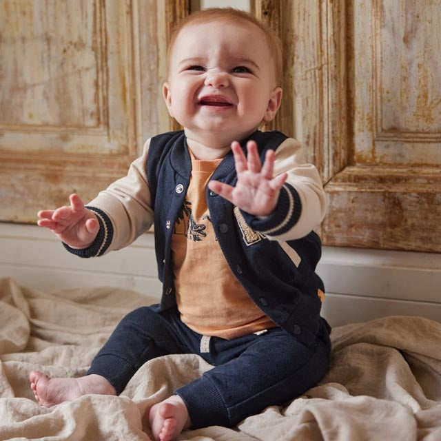 3 - Delig setje Navy - 04 Boys roar