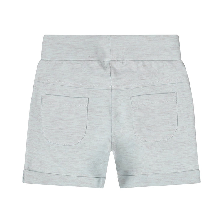 Kurz Hellblau - 05 Jungen springen herum