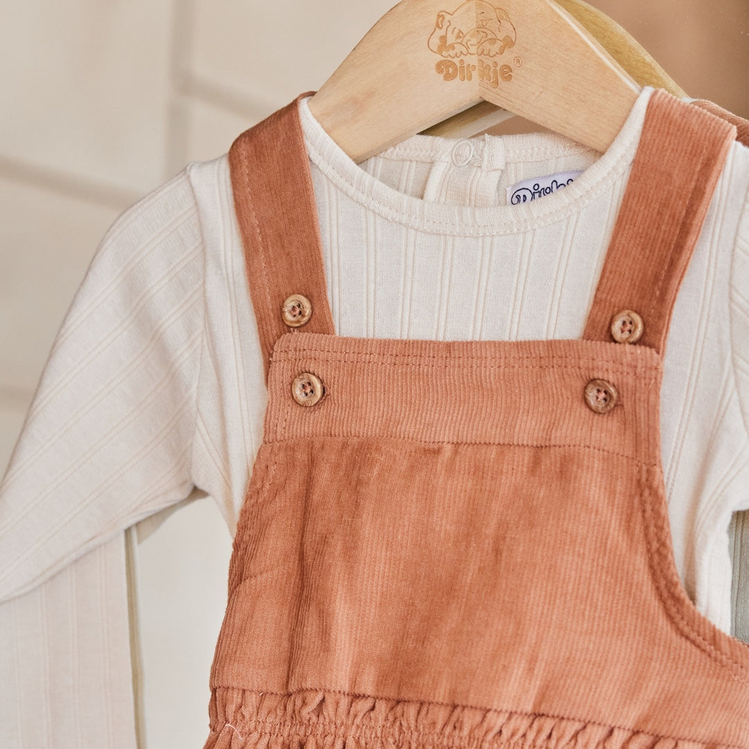 Salopette + longsleeve Brown - good vibes