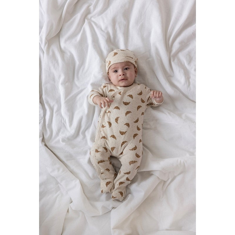 Geschenkset 1 - teiliges Outfit + Mütze Croissant