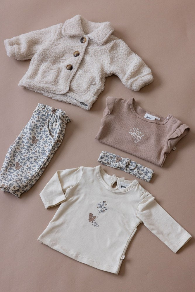 Longsleeve Hazelnoot - Stay Magical