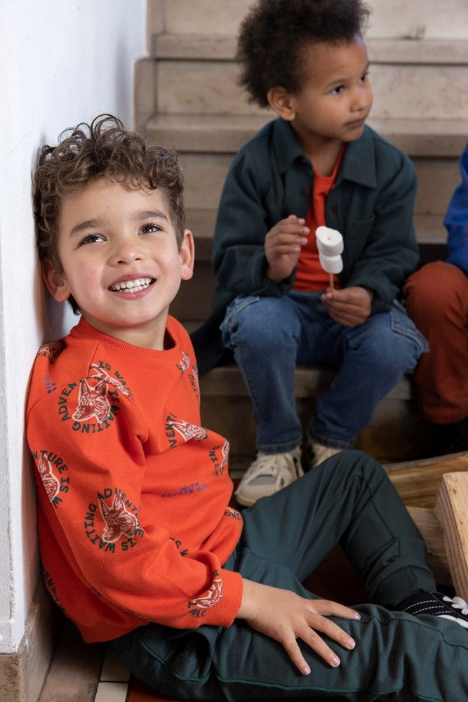 Sweater Oranje - Chasing Trails