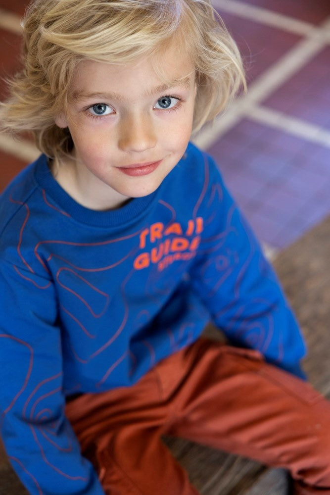 Sweater Blauw - Chasing Trails