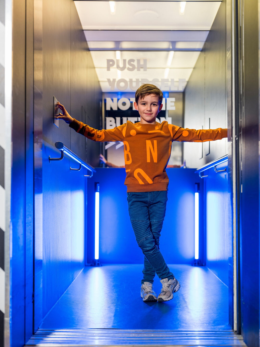 Kids trui Scott allover print Letter AO peanut