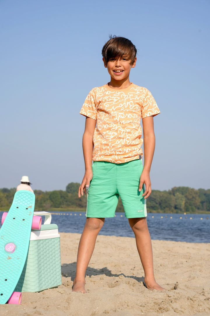Kids broek Paul short with contrast stroke at sides Gumdrop