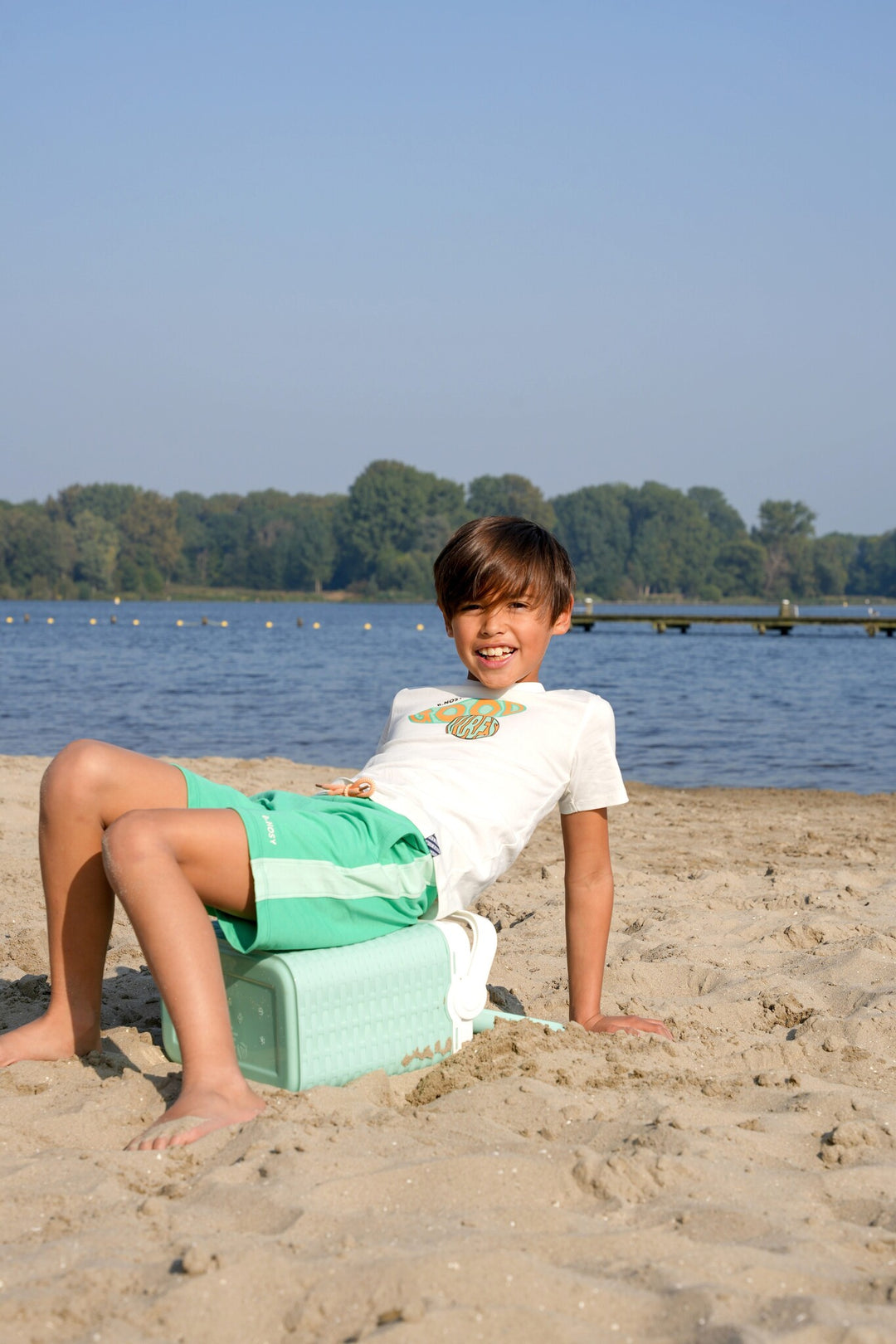 Kids broek Paul short with contrast stroke at sides Gumdrop